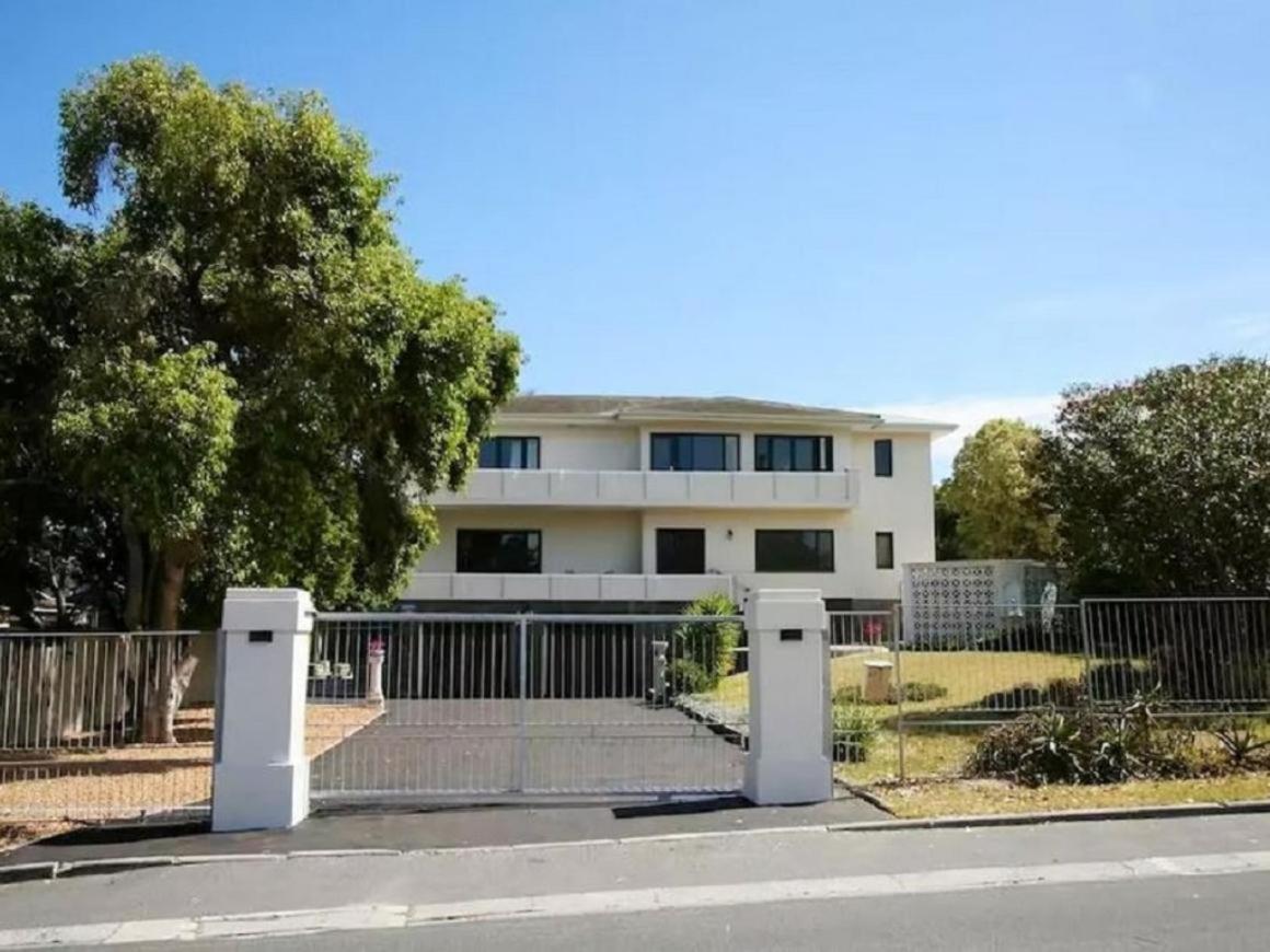 Cape Dawn Guest House Parow Extérieur photo